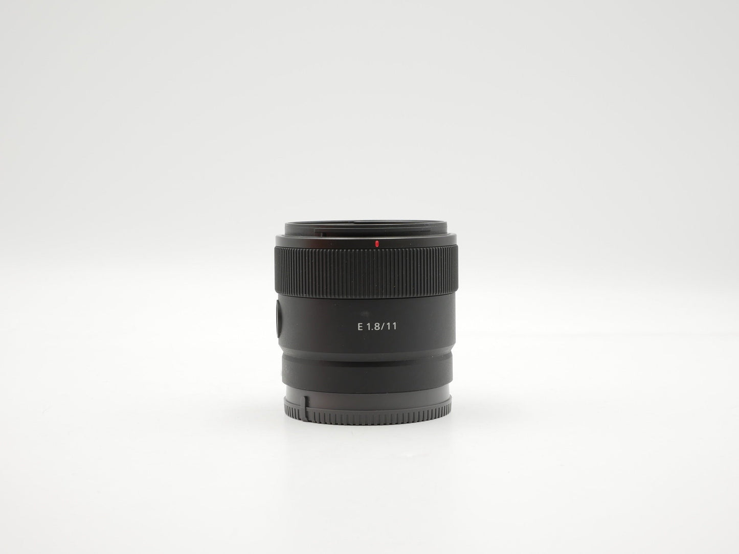 USED Sony E 11mm 1.8 G (S01802760AWW)