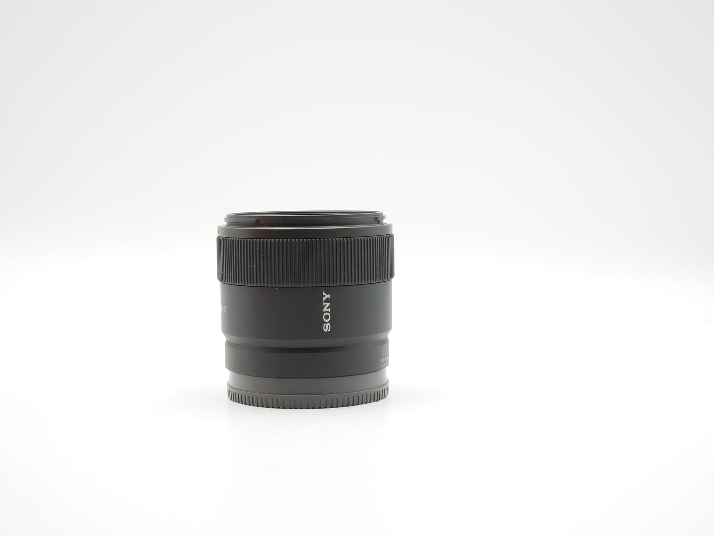 USED Sony E 11mm 1.8 G (S01802760AWW)