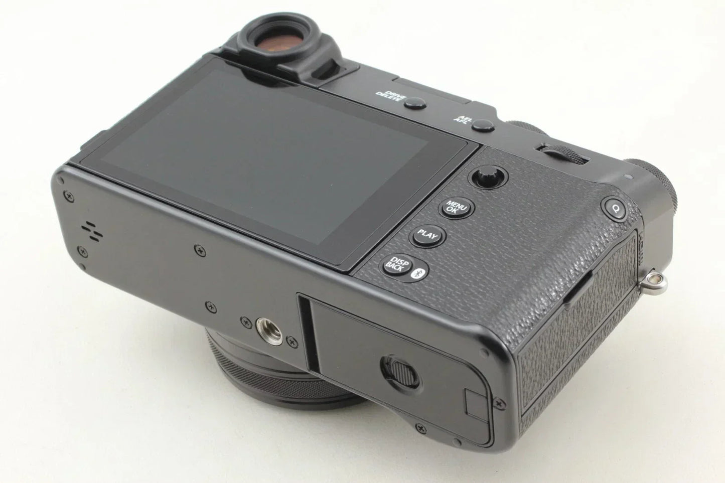 Fujifilm X100VI – Black Digital Camera  Gently (Only 129 Shutter Count)