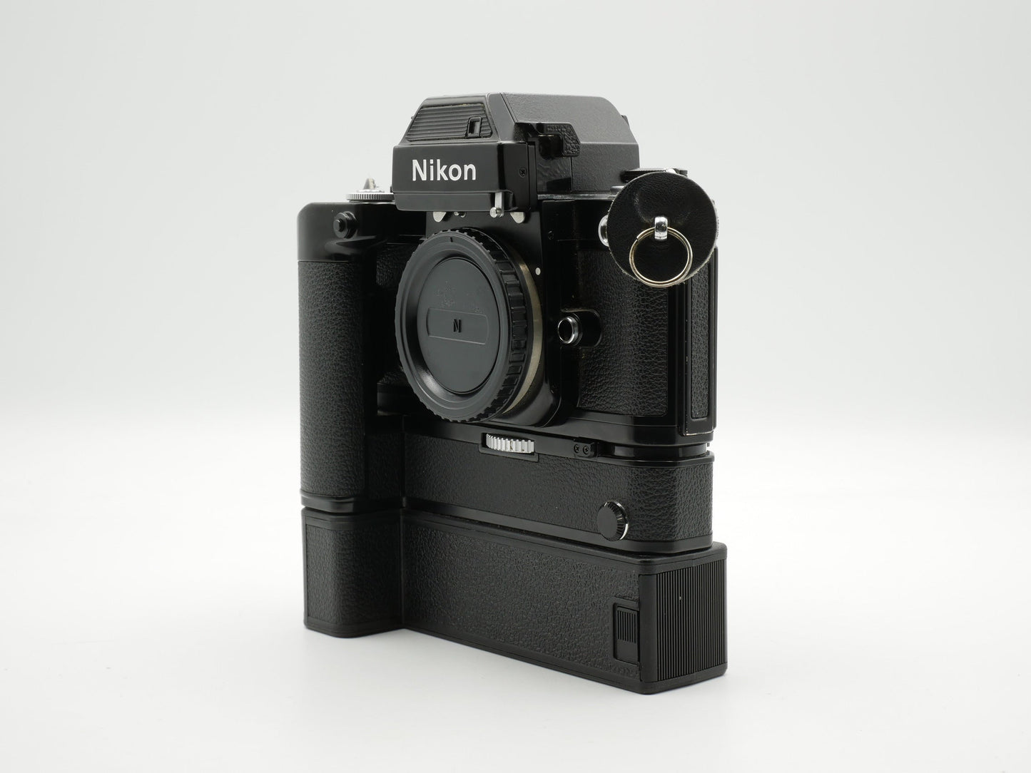 USED Nikon F2SB with MD-3 (7730593WW)